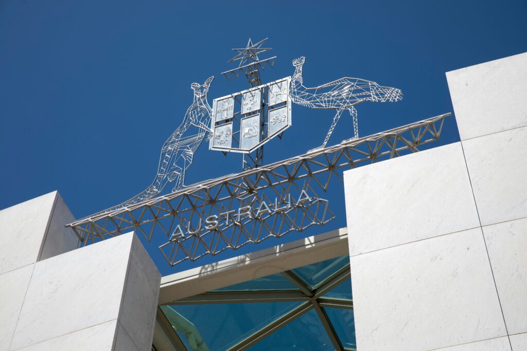 Australia's May 3 elections may see more independents and minor party candidates gain seats in the Parliament. 
